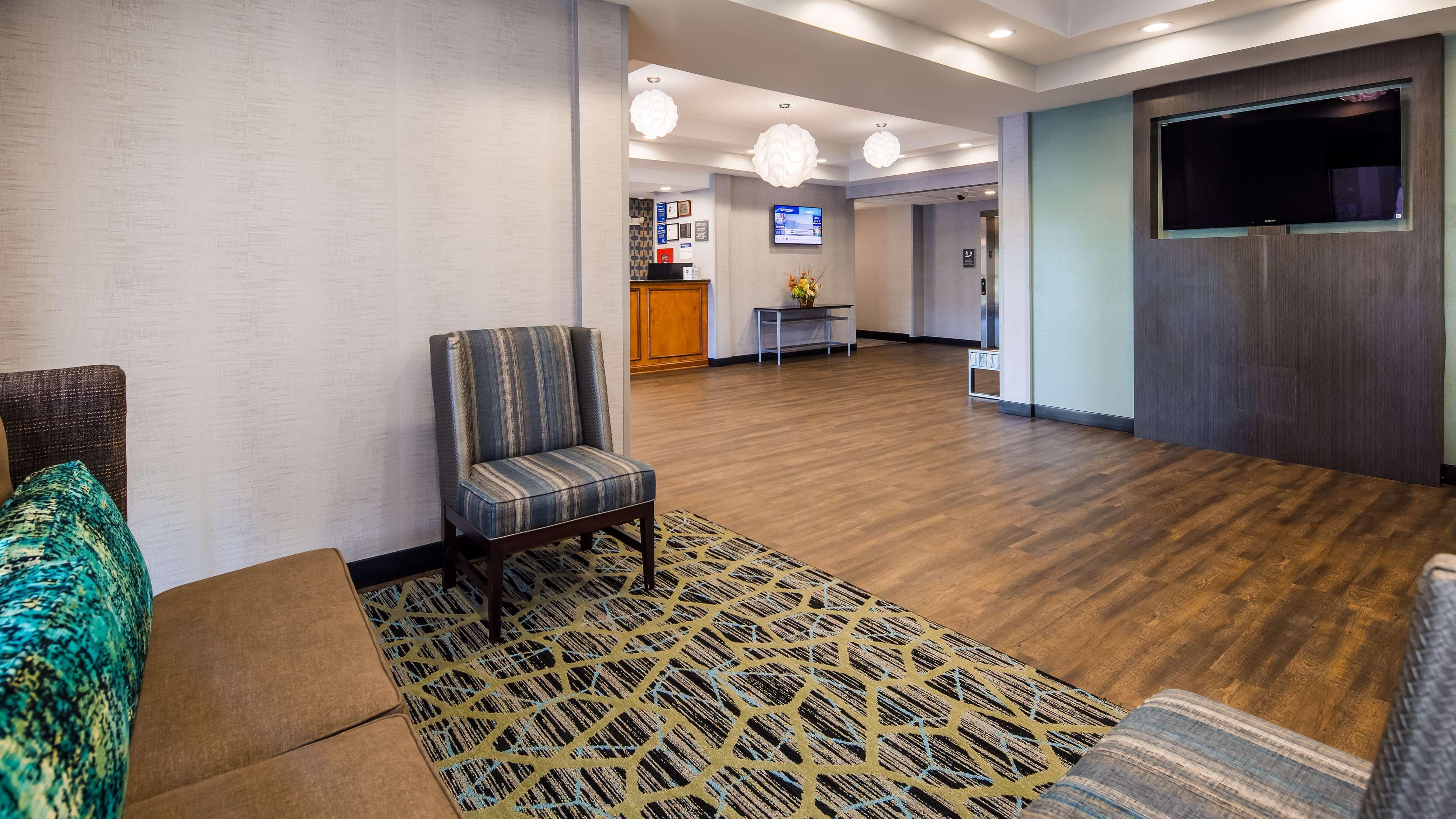 Best Western Smithfield Inn Экстерьер фото