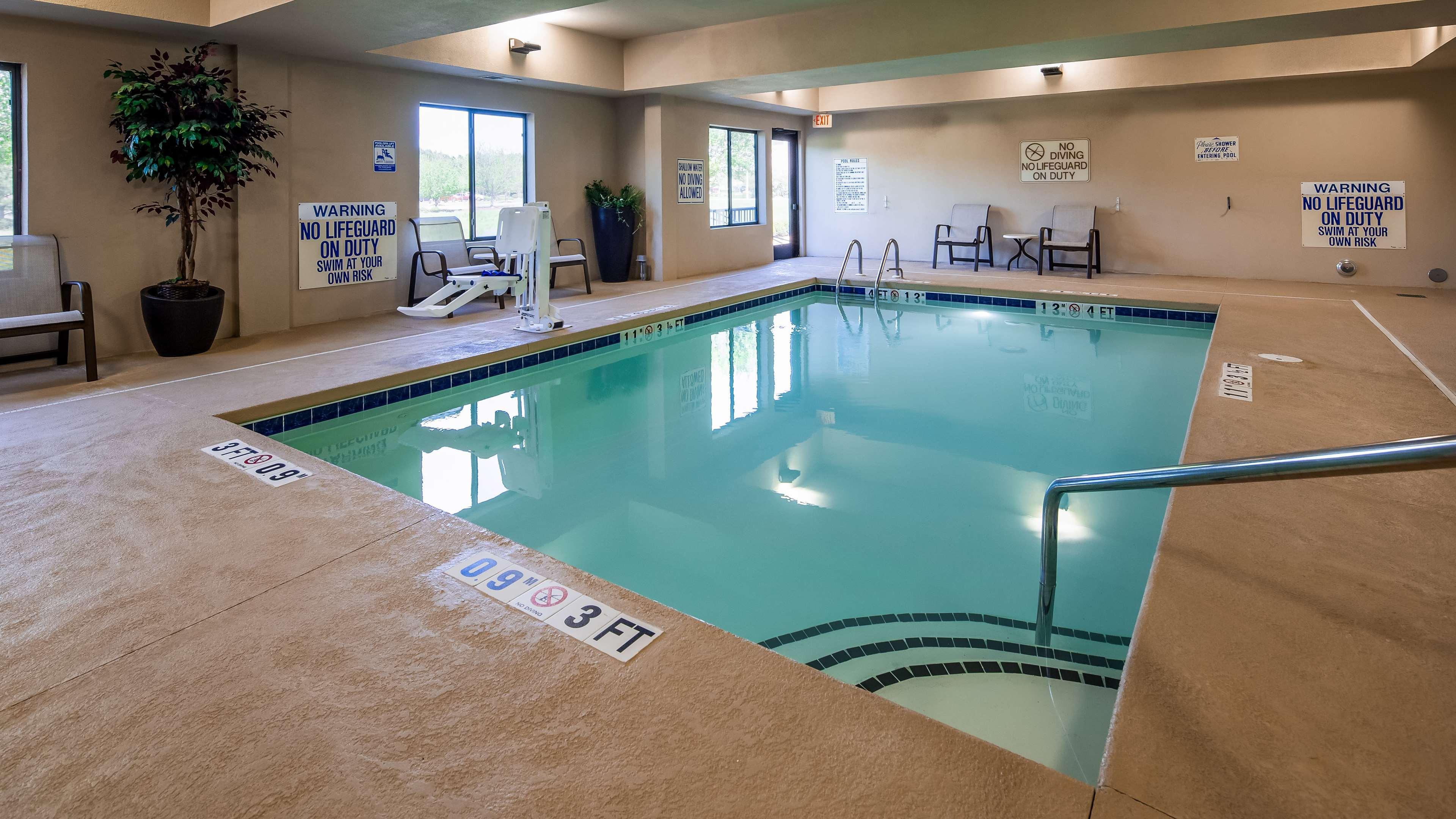Best Western Smithfield Inn Экстерьер фото