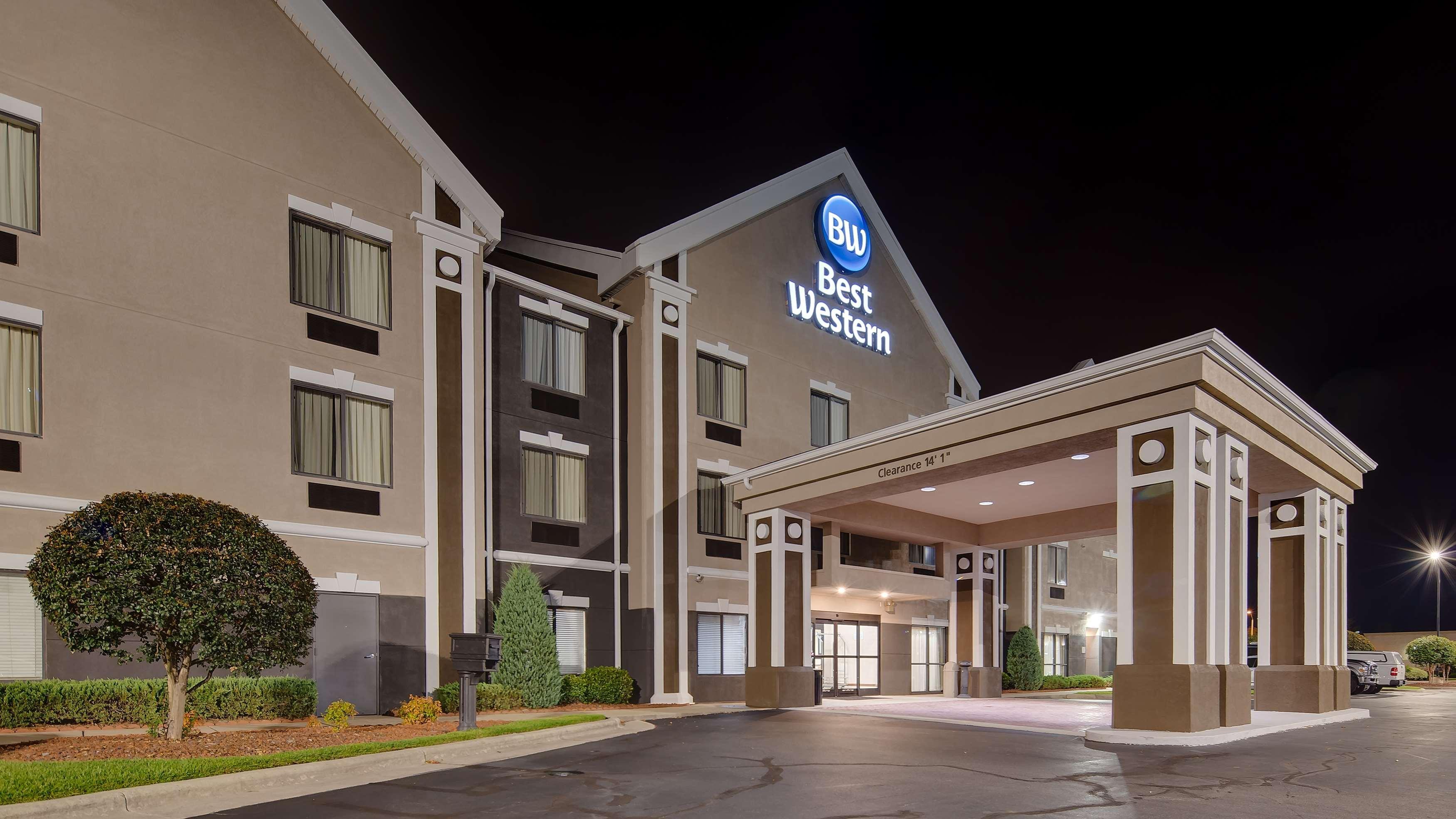 Best Western Smithfield Inn Экстерьер фото