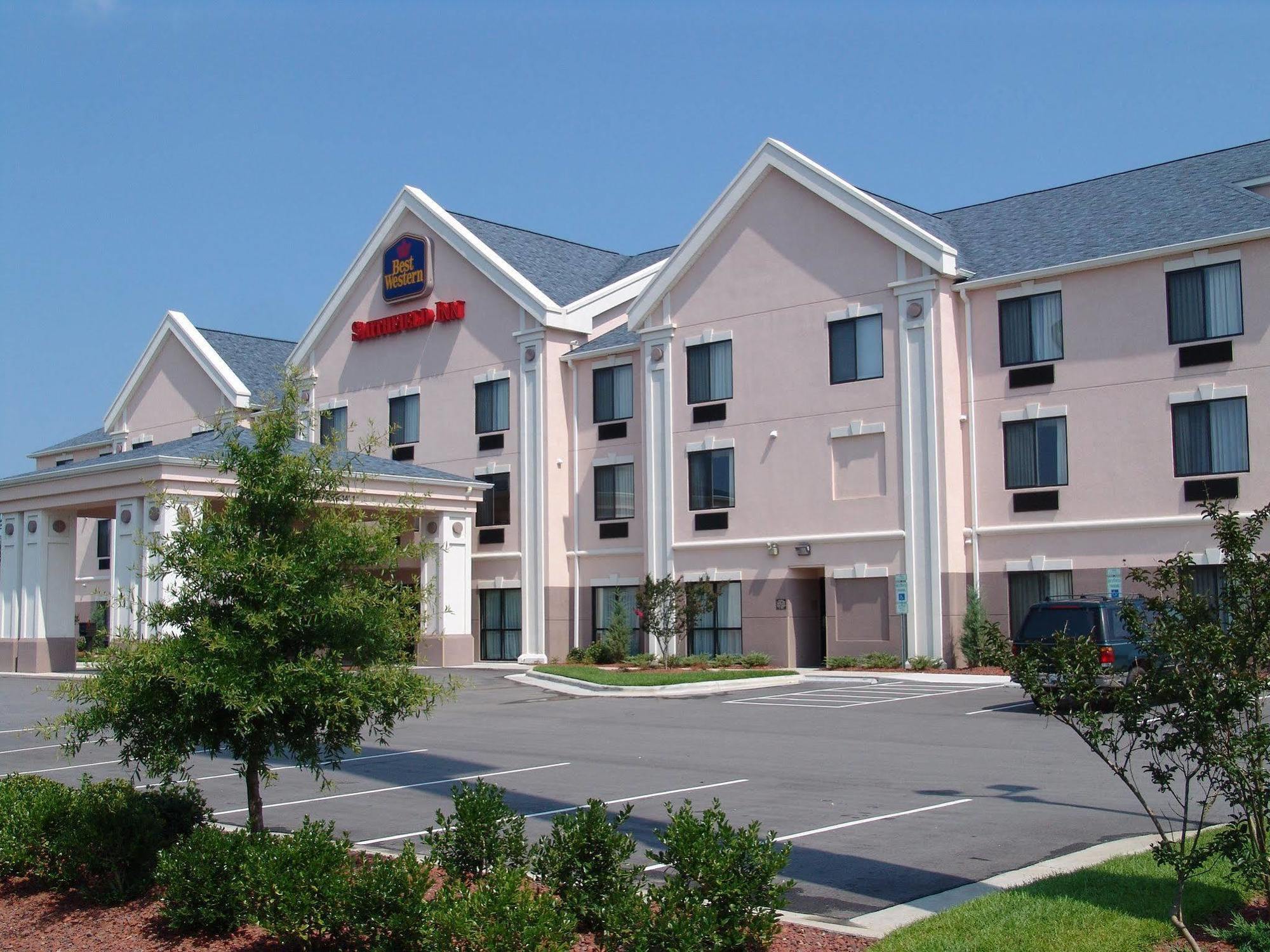 Best Western Smithfield Inn Экстерьер фото